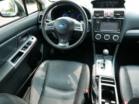 Used 2014 Subaru Crosstrek Touring w/ Popular Package #2 AWD/4WD image 9