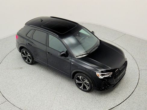 Used 2024 Audi Q3 2.0T Premium Plus w/ Premium Plus Package AWD/4WD image 25