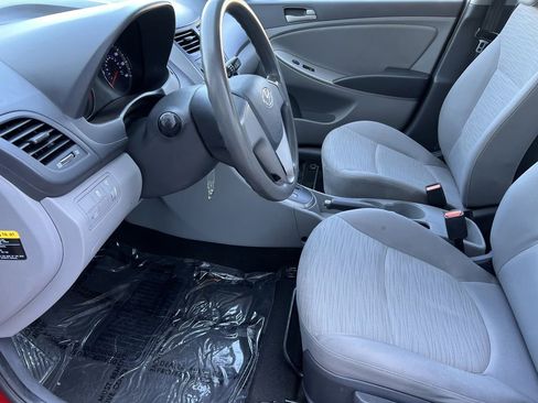 Used 2017 Hyundai Accent SE image 11