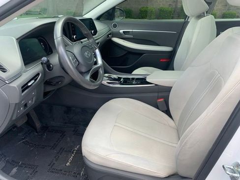 Used 2021 Hyundai Sonata SEL w/ Convenience Package FWD image 10