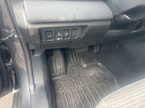 Used 2023 Subaru Outback Premium AWD/4WD image 19