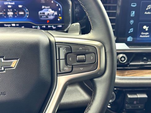 Used 2024 Chevrolet Silverado 1500 LT Trail Boss w/ Convenience Package II image 25