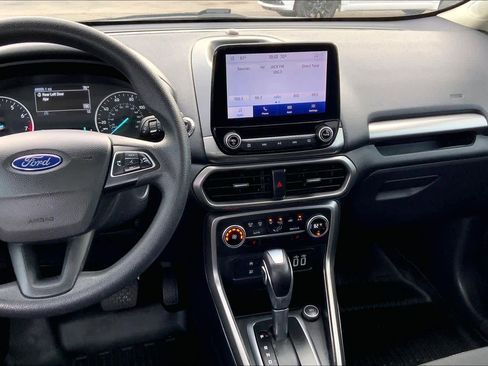 Used 2021 Ford EcoSport SE image 6