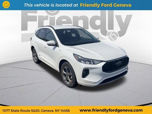 Used 2023 Ford Escape ST-Line Select w/ Tech Pack #2 AWD/4WD image 3