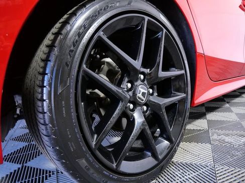 Used 2024 Honda Civic Sport image 9