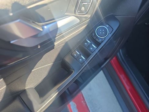 Used 2024 Ford Escape ST-Line image 11