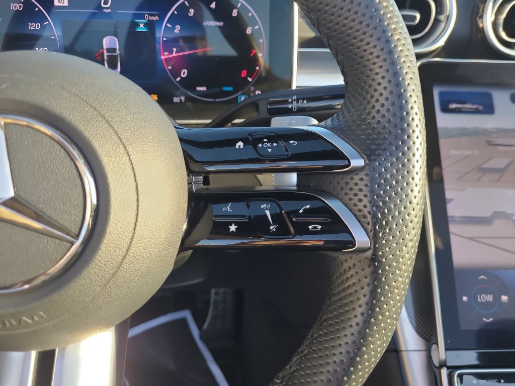 Used 2025 Mercedes-Benz CLE 300 4MATIC Cabriolet w/ Night Package image 25