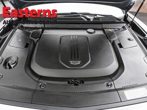 Used 2024 Cadillac Lyriq Luxury RWD image 7