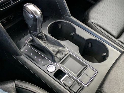 Used 2019 Volkswagen Atlas SE image 12