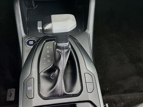 Used 2025 Kia K4 LXS image 23