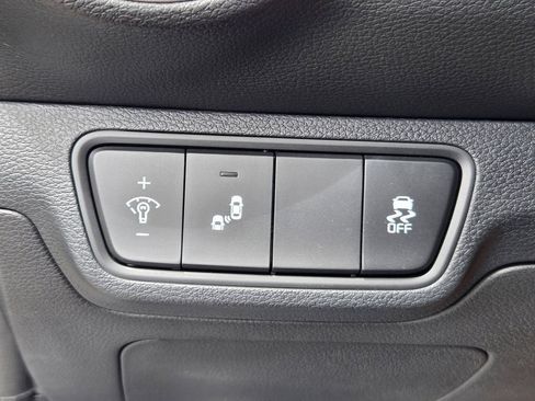 Used 2024 Kia Forte LXS w/ LXS Technology Package FWD image 24