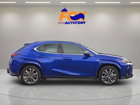 New 2025 Lexus UX 300h FWD image 6