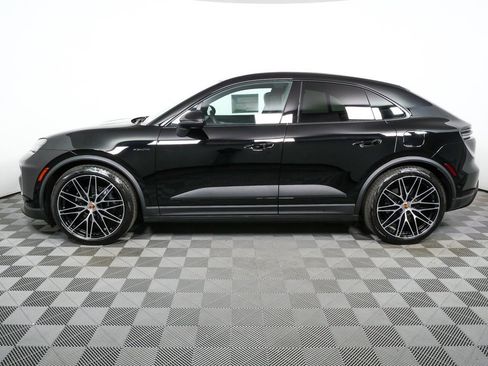 New 2025 Porsche Macan Electric image 2