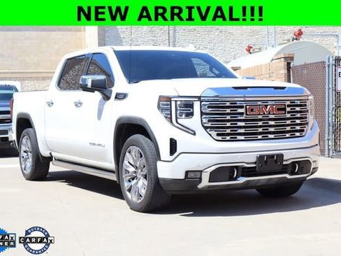 Used 2023 GMC Sierra 1500 Denali w/ Denali Reserve Package AWD/4WD image 1