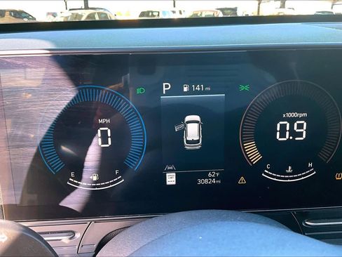 Used 2025 Hyundai Kona SEL image 25