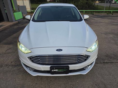 Used 2018 Ford Fusion SE image 58