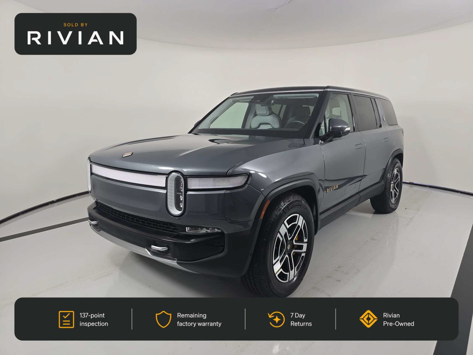 Used 2023 Rivian R1S Launch Edition Quad AWD/4WD image 1