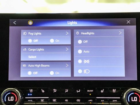 Used 2024 Chevrolet Colorado ZR2 w/ ZR2 Convenience Package III AWD/4WD image 15