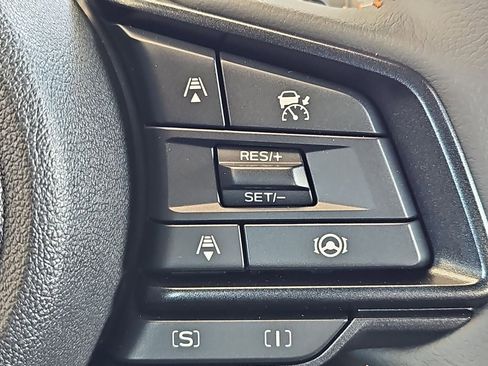 Certified 2025 Subaru Crosstrek 2.5i Limited w/ Crosstrek Mirror Package AWD/4WD image 23