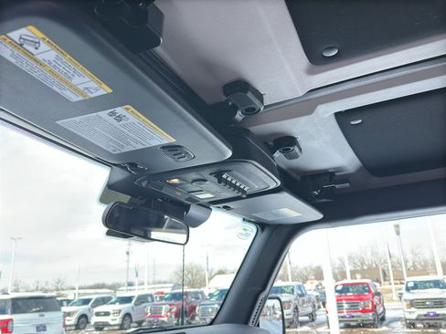 New 2025 Ford Bronco Badlands image 26