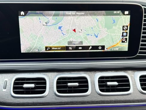 Used 2023 Mercedes-Benz GLS 450 4MATIC w/ AMG Line Exterior image 27