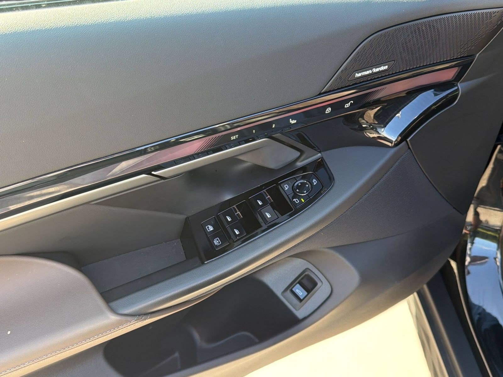 Certified 2026 BMW 530i RWD image 14