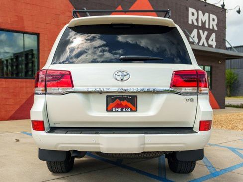 Used 2020 Toyota Land Cruiser Heritage Edition AWD/4WD image 6