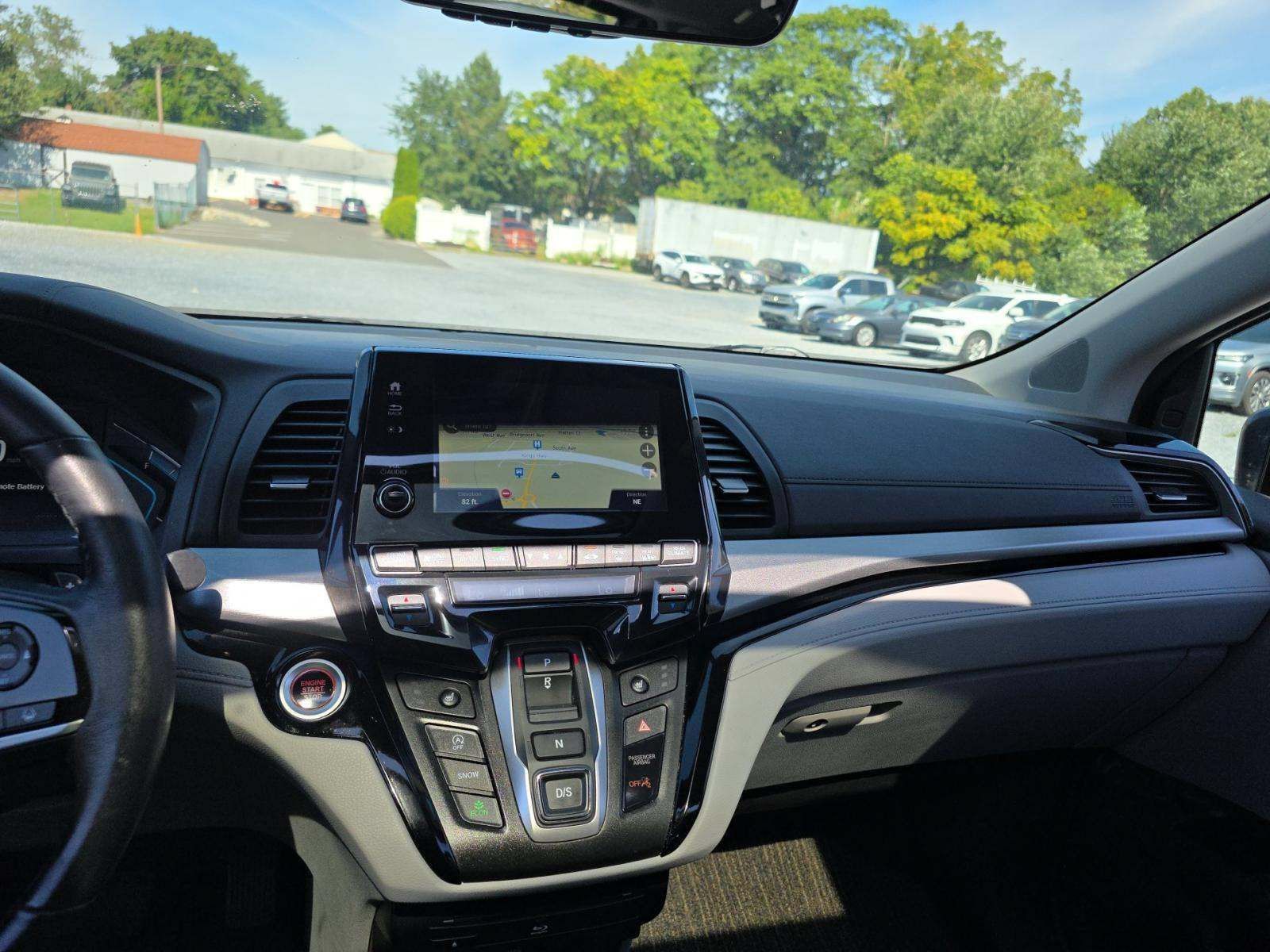 Used 2022 Honda Odyssey Touring image 8