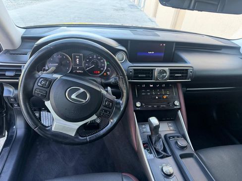 Used 2017 Lexus IS 200t w/ Premium Package RWD image 13