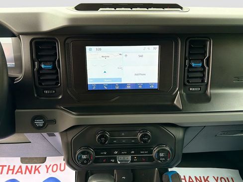 Used 2023 Ford Bronco Black Diamond w/ Sasquatch Package AWD/4WD image 17