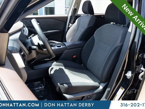 Used 2023 Nissan Rogue SV AWD/4WD image 12