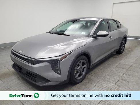Used 2025 Kia K4 FWD image 1