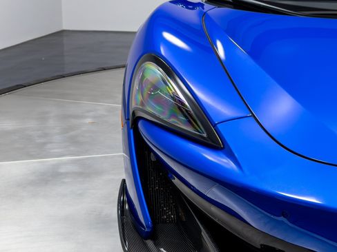 Used 2019 McLaren 600LT RWD image 41
