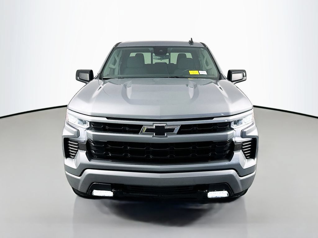 Used 2024 Chevrolet Silverado 1500 RST w/ Convenience Package II AWD/4WD image 2