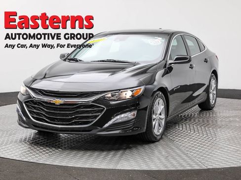 Used 2024 Chevrolet Malibu LT image 1