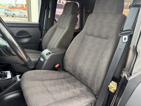 Used 2005 Jeep Wrangler X w/ Tire & Wheel Group (Ecco) image 21