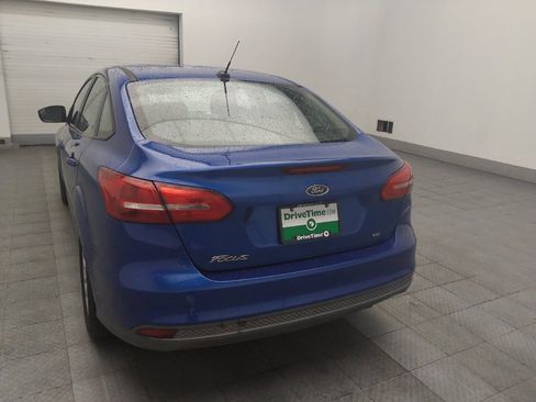 Used 2018 Ford Focus SE FWD image 6