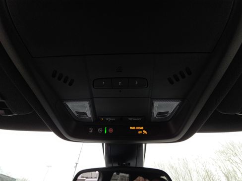 Used 2025 Chevrolet Blazer RS image 24