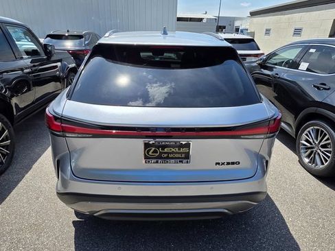 Used 2025 Lexus RX 350 FWD image 3