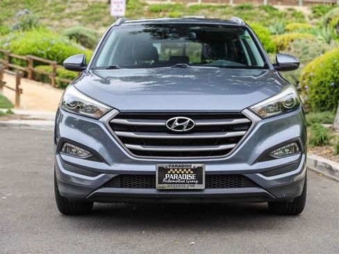 Used 2016 Hyundai Tucson SE w/ Option Group 02 FWD image 8