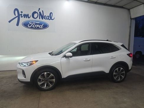 Used 2023 Ford Escape Platinum AWD/4WD image 31