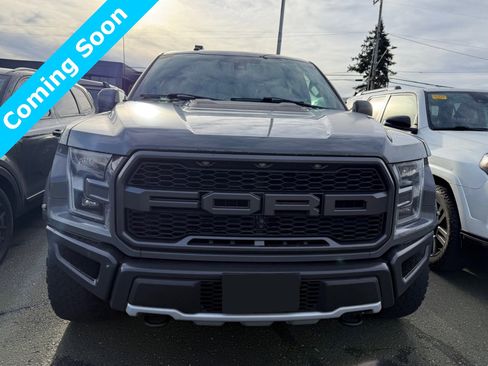 Used 2018 Ford F150 Raptor w/ Equipment Group 802A Luxury image 2