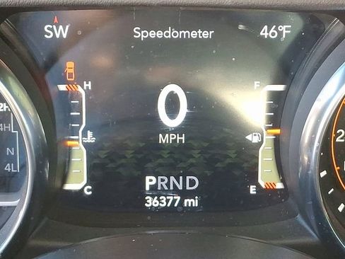 Used 2022 Jeep Gladiator Overland image 23