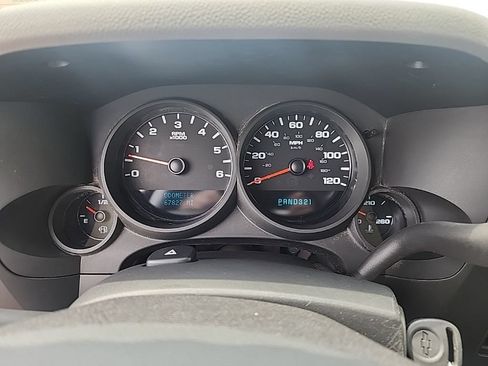 Used 2011 Chevrolet Silverado 1500 W/T RWD image 11
