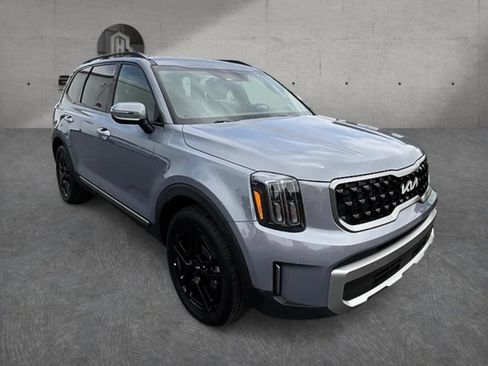 Used 2023 Kia Telluride EX X-Line AWD/4WD image 3