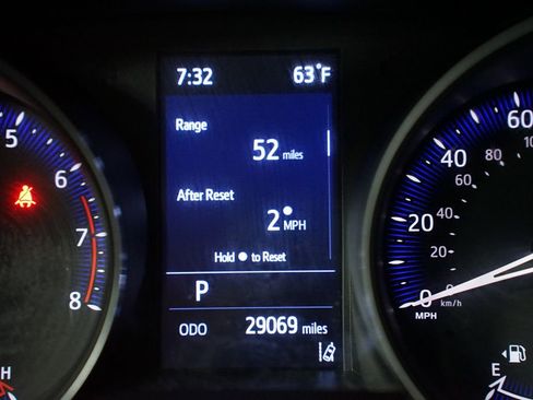 Certified 2021 Toyota C-HR XLE FWD image 16