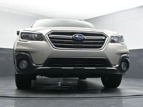 Used 2018 Subaru Outback 2.5i Premium image 28
