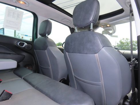 Used 2015 FIAT 500L Trekking FWD image 34