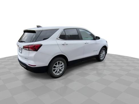 Used 2024 Chevrolet Equinox LT image 8