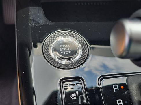 New 2026 Kia Niro EX FWD image 28